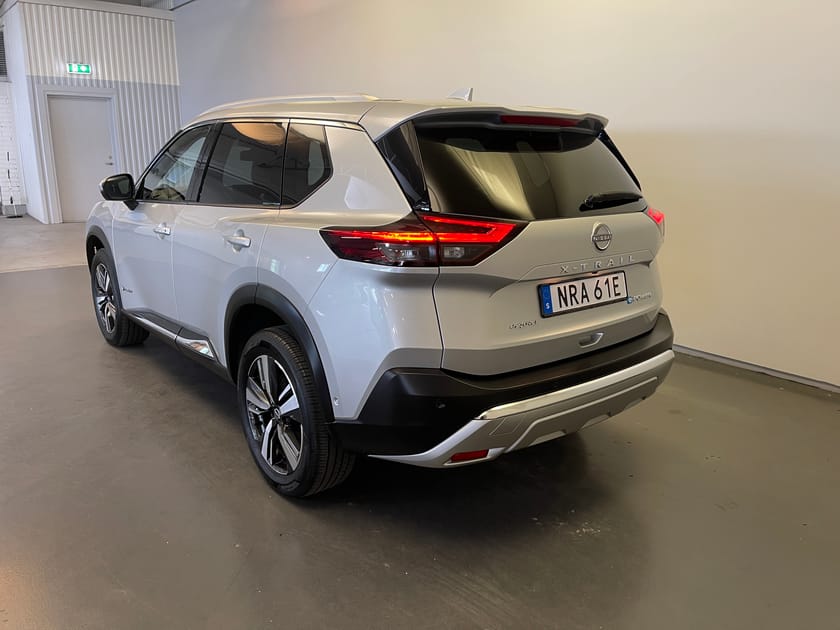 Bild 3 av Nissan X-Trail e-4ORCE Tekna 5ST