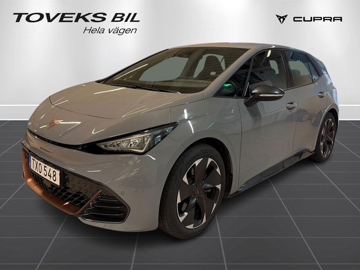 CUPRA Born 2023