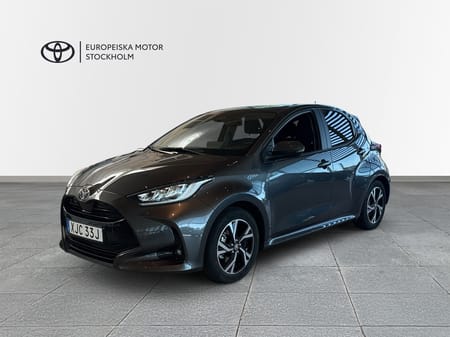 Toyota Yaris Hybrid 115 Active Plus Säkerhetspaket Vinterhjul