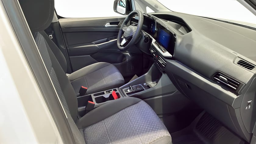 Bild 3 av Ford Transit Connect L2 LIMITED SKÅP 2.0 FWD Laddhybrid 10 mil