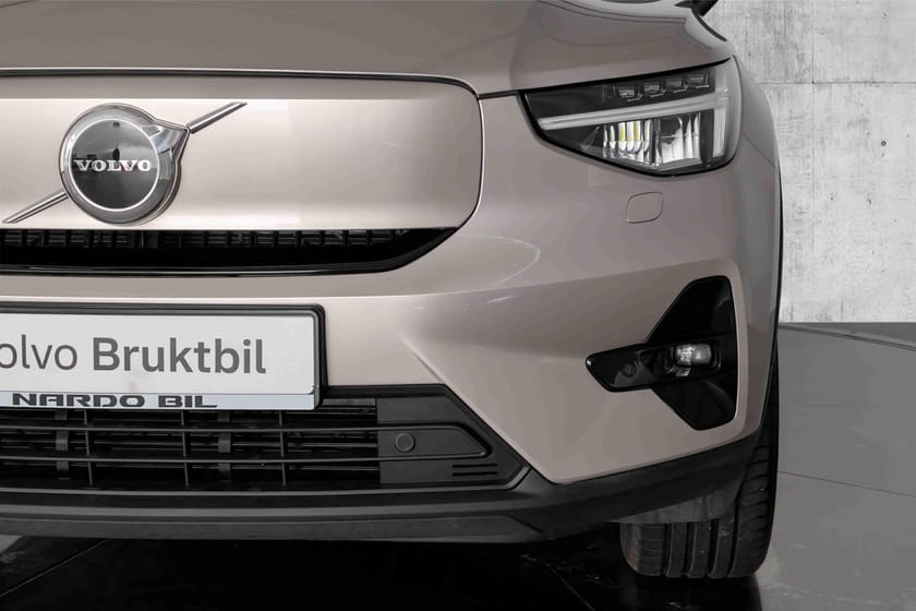 Bilde 3 av Volvo XC40 Recharge Twin 408 Hk - AWD - HENGERFESTE - Google - 19"