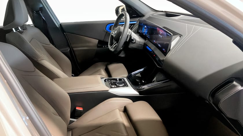 Bild 3 av BMW X3 30e xDrive M sport pro, Panorama, H/K ljud.