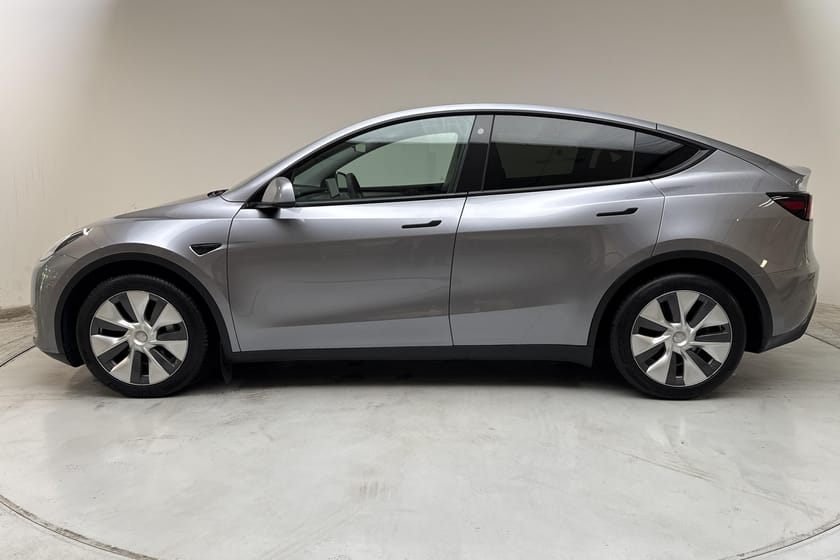 Bild 2 av Tesla Model Y Long Range AWD Dual Motor