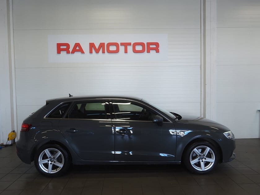 Bild 4 av Audi A3 Sportback 1.4 TFSI 150hk COD | Carplay | PDC |