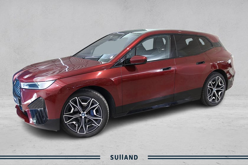 Bilde 3 av BMW iX xDrive50 | LUFT | BAKHJULSVING | PANO | LASER | SOFTCLOSE |