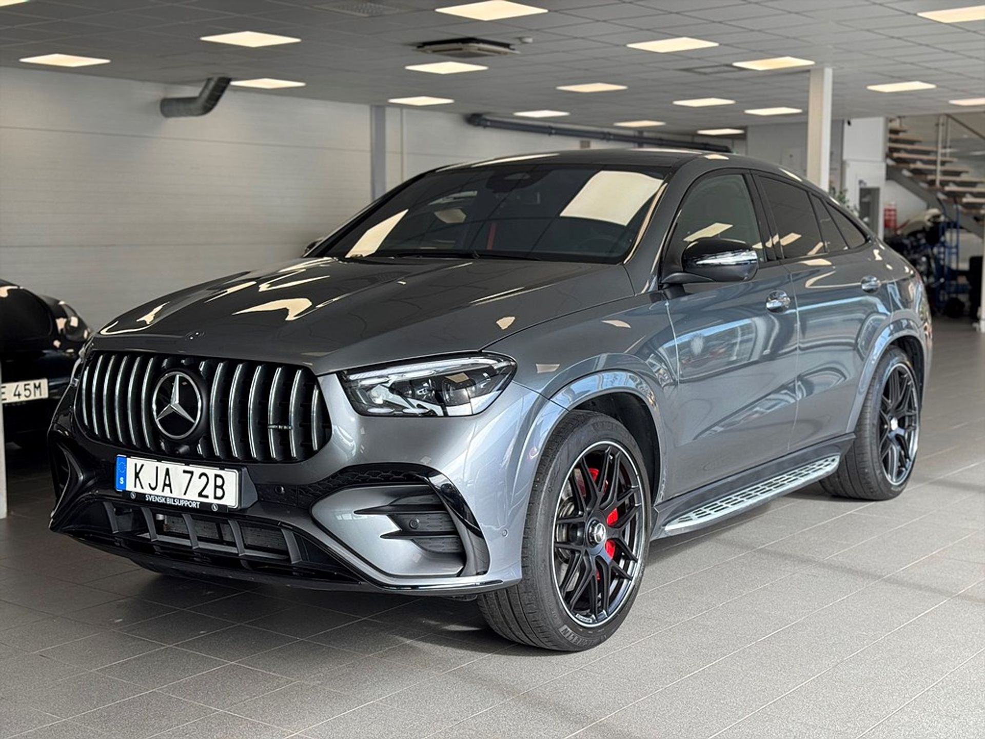 Mercedes-Benz GLE 2024, photo 6/10
