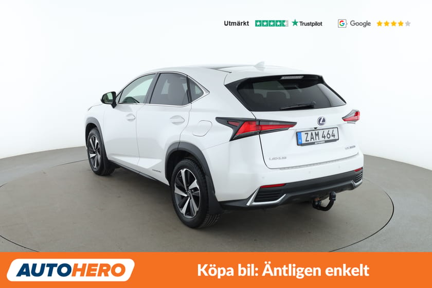 Bild 3 av Lexus NX 300h AWD Executive / Panorama, drag, Fjärrvärm