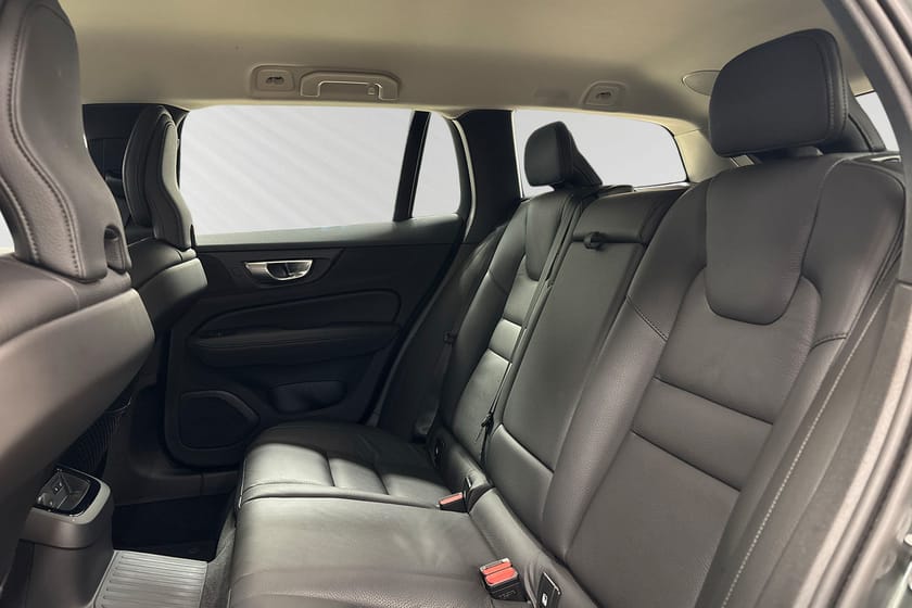 Bild 4 av Volvo V60 T6 Plus Dark Nordic Edt- Privatleasing 5995:-/mån inkl beg v-hjul, Drag