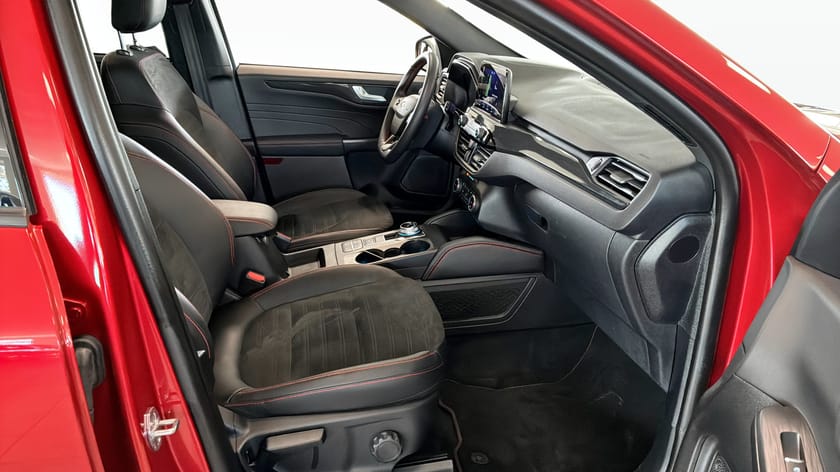 Bild 3 av Ford Kuga Plug-In Hybrid E-CVT 225HK ST LINE KAMERA DRAG