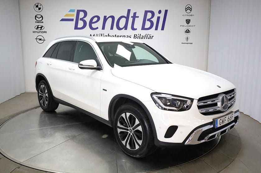 Bild 1 av Mercedes-Benz GLC 300 e 4MATIC