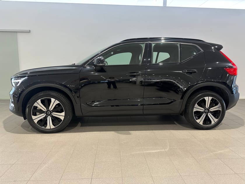 Bild 5 av Volvo XC40 Recharge Ultimate / Navigation / Panoramatak / 360 Kamera /