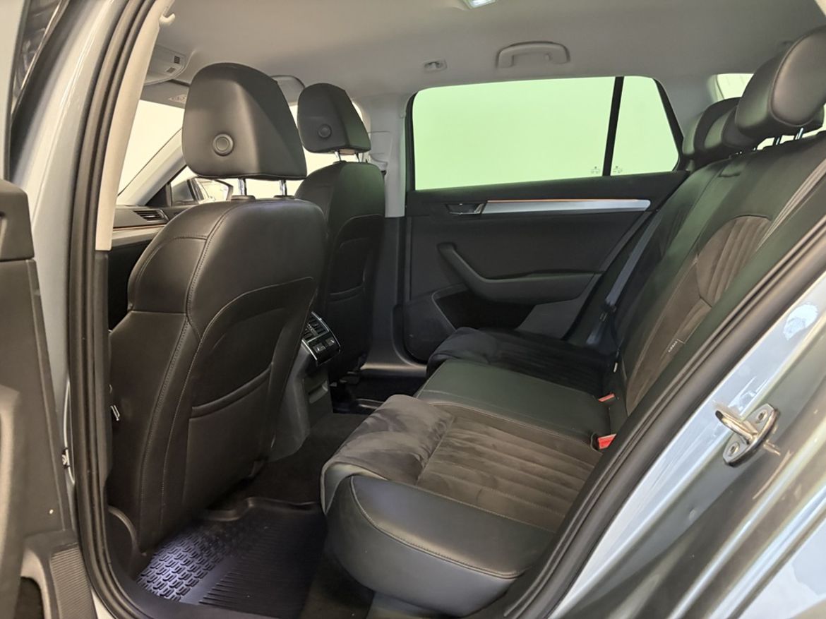 Škoda Škoda Superb Kombi — bild 8