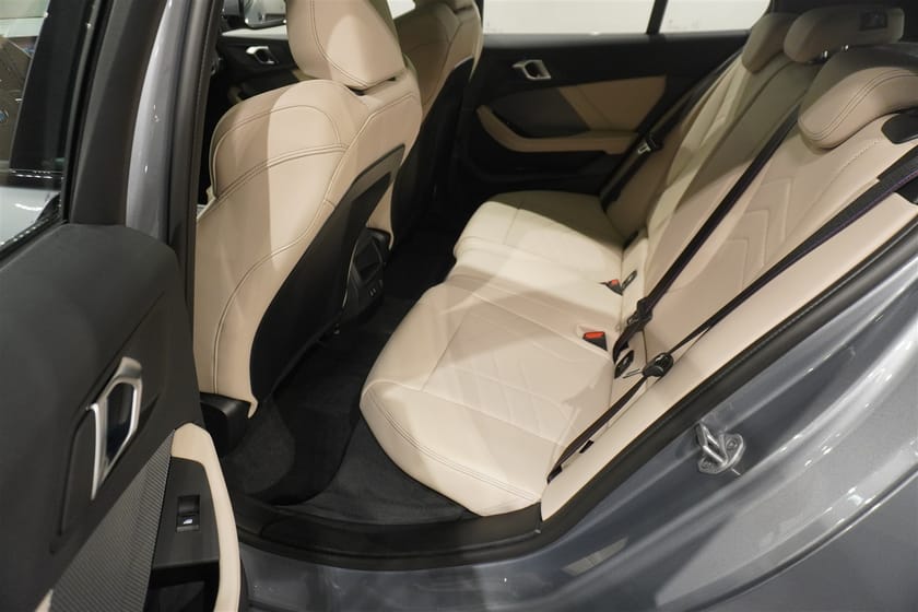 Bild 5 av BMW 120 M Sport Pro Premium H K Panorama 19