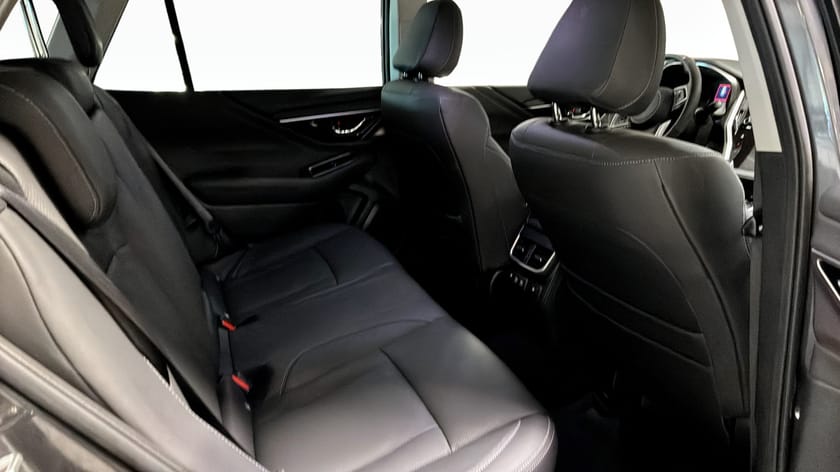 Bild 5 av Subaru Outback 2.5DI 169 HK CVT TOURING BLACK  XFUEL