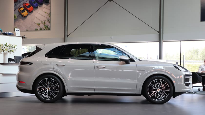 Bild 5 av Porsche Cayenne E-Hybrid 