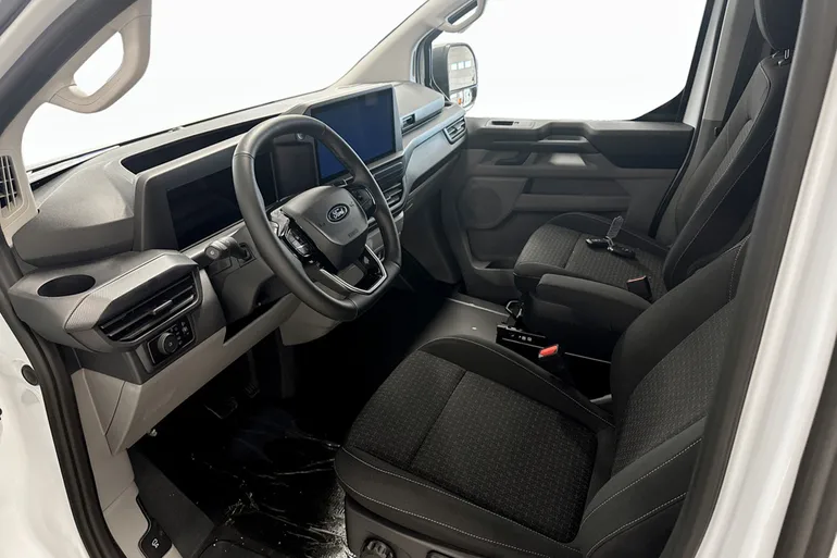 Ford E-Transit Custom 320