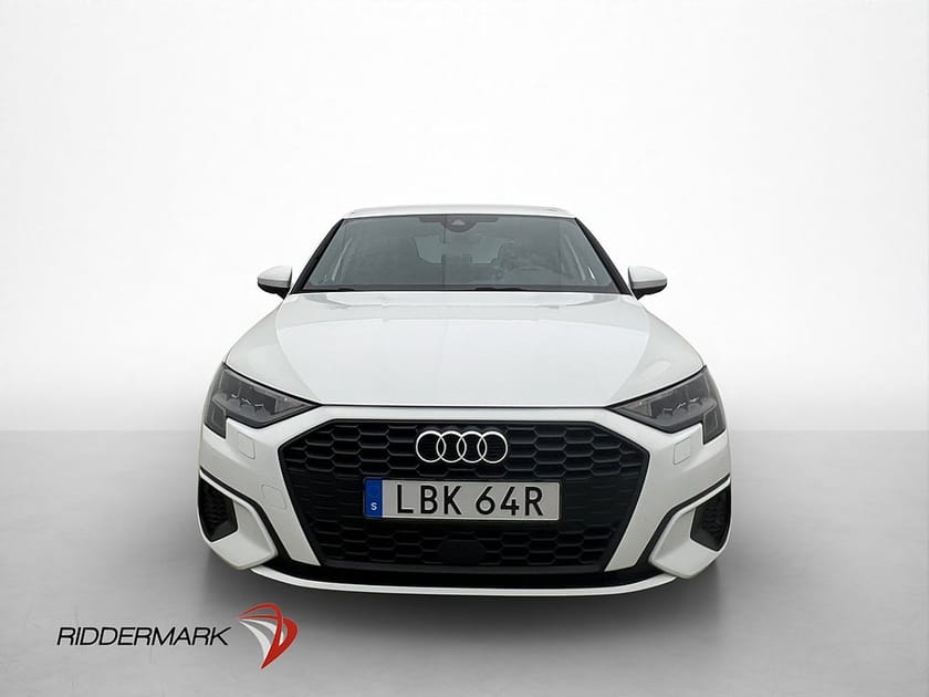 Bild 2 av Audi A3 Sportback 35 TFSI Cockpit P-Sensorer CarPlay MOMS