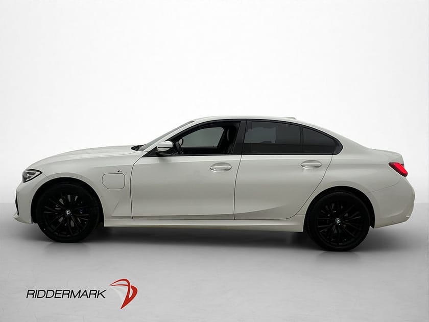 Bild 4 av BMW 330e Sedan Steptronic 292hk M-Sport Navi HiFi CarPlay