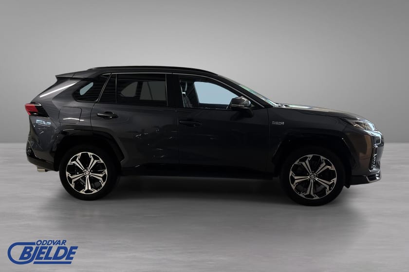 Bilde 4 av Suzuki Across Plug-in Hybrid E-Four PHEV 306hk GLX First Edition
