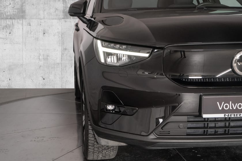 Bilde 4 av Volvo XC40 Recharge Twin 408 hk Plus. Varmepumpe/Google maps/Krok/Adaptiv CC