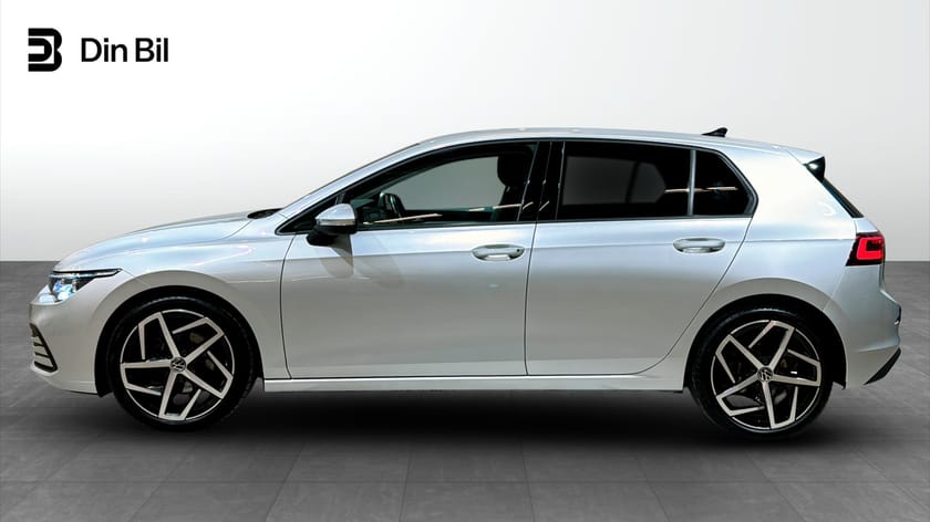 Bild 2 av Volkswagen Golf eTSI150 DSG P-värmare Backkamera Navigation Keyles
