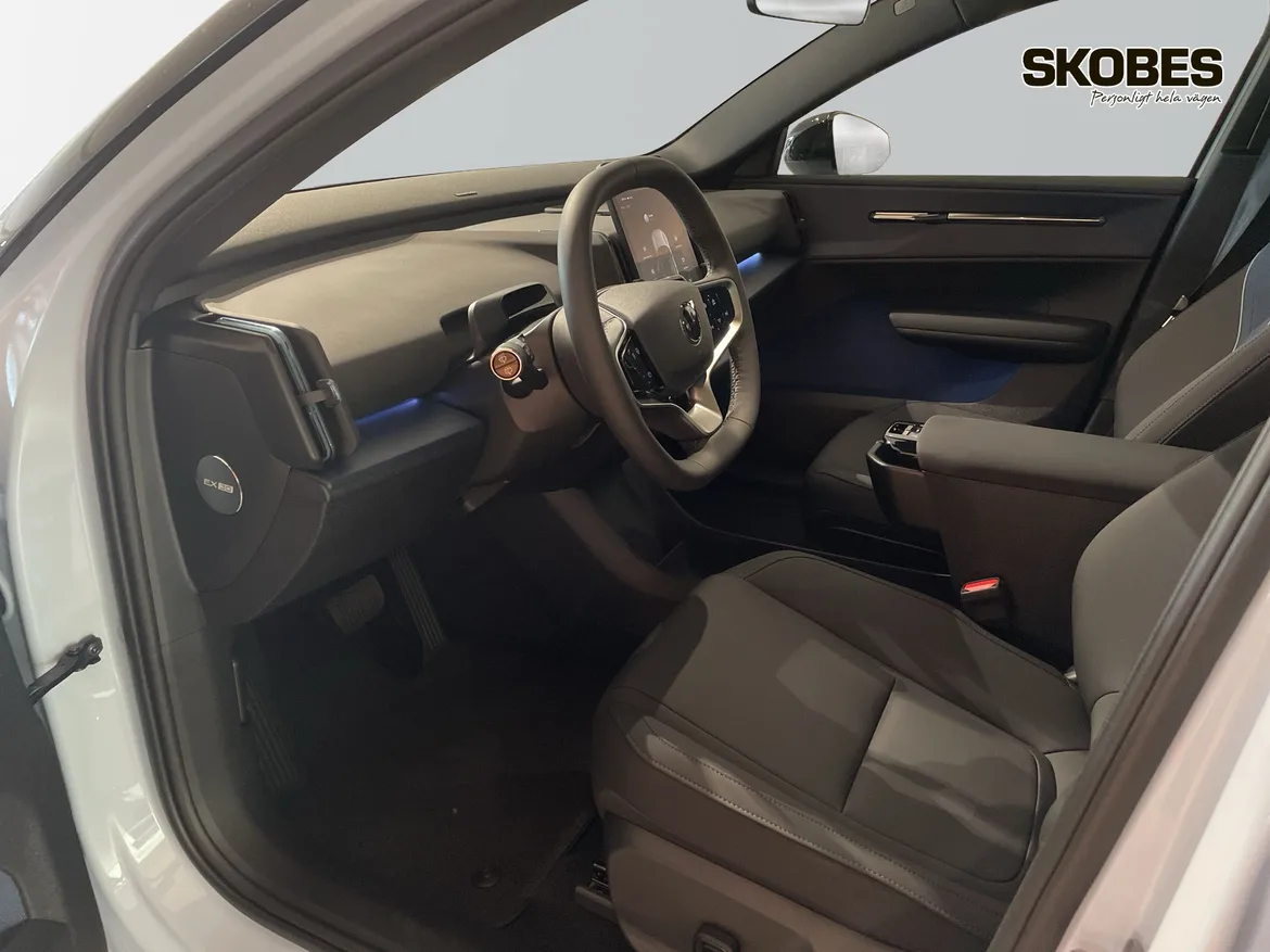 Volvo EX30 P5