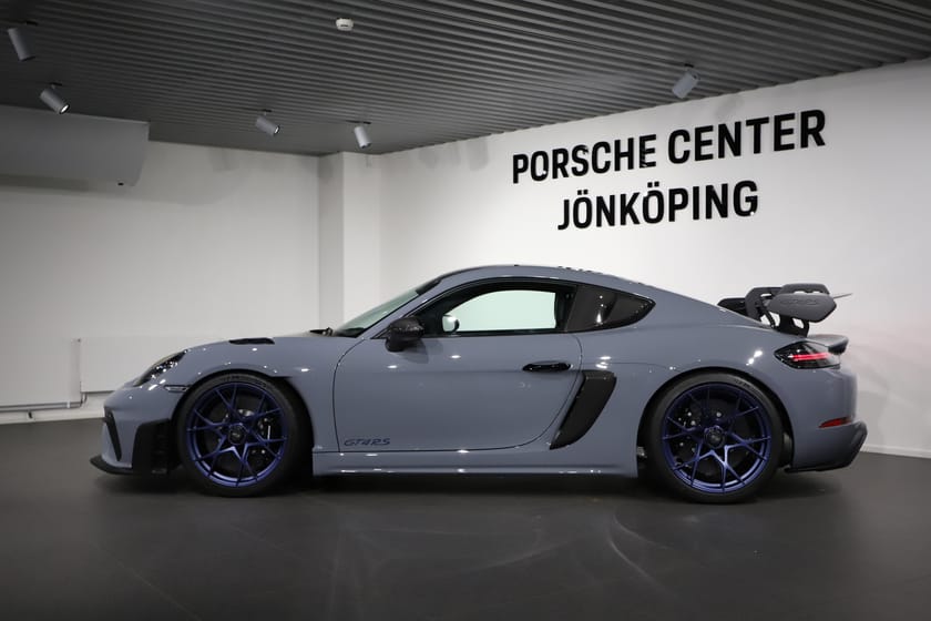 Bild 2 av Porsche 718 Cayman GT4 RS
