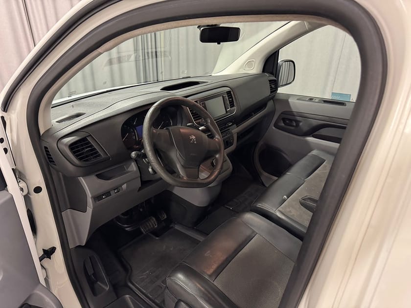 Bild 5 av Peugeot Expert Panel Van L3 PRO+ 2.0 BlueHDi 180hk Automat - Värmare, Moms