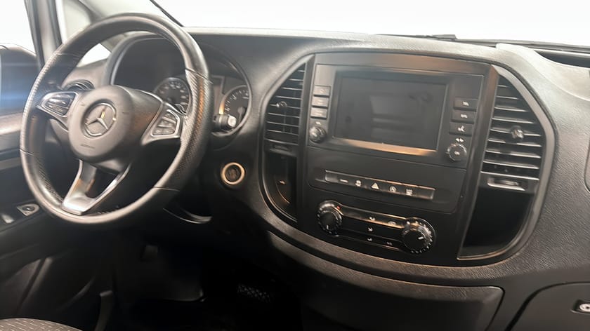 Bild 4 av Mercedes-Benz Vito 116 CDI 4x4 2.8t SKÅP LÅNG STAR