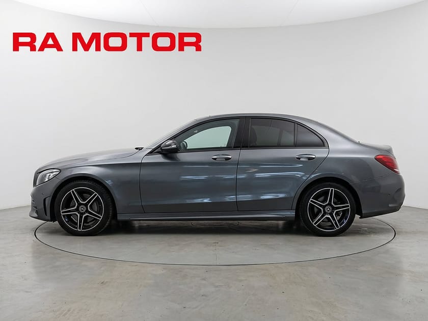 Bild 3 av Mercedes-Benz C 200 d 9G-Tronic AMG Line | Pano | Backkamera | Skinn