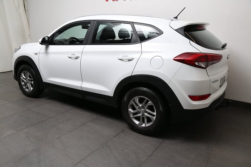 Bild 4 av Hyundai Tucson 1,6 GDI blue 132hk Active 2WD Extraljus Dragkrok