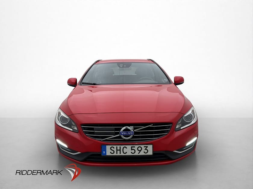 Bild 2 av Volvo V60 D6 Plug-In Hybrid AWD Värm VOC Skinn Kamera Drag