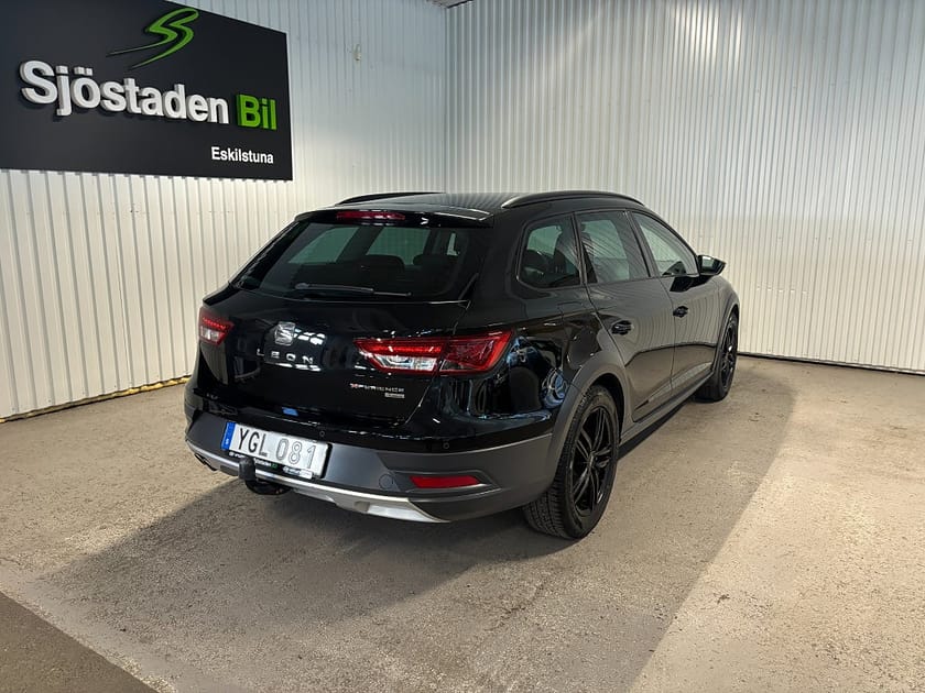 Bild 4 av SEAT Leon X-Perience 1.6 TDI 4Drive Bluetooth Kamera Dragkrok