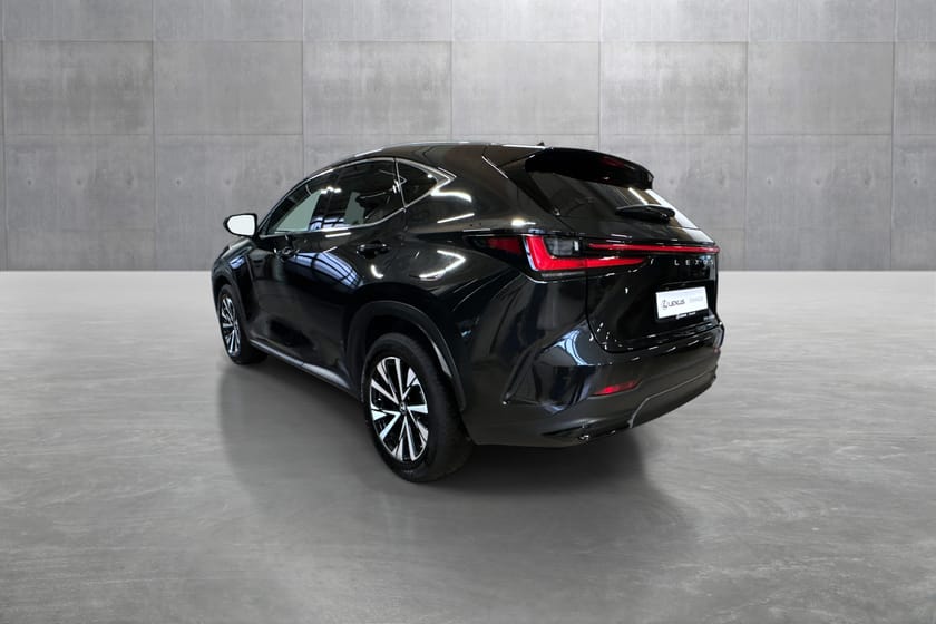 Bilde 3 av Lexus NX 450h+