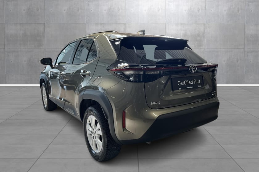 Bilde 3 av Toyota Yaris Cross Hybrid 115 AWD-i AWD Active 1,5 Rentekamp 6.25% med 35%EK