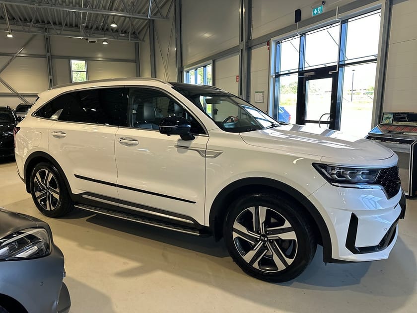 Bild 3 av Kia Sorento PHEV Advance Plus / Bose / 7-Sits / Pano / Nappaklädsel