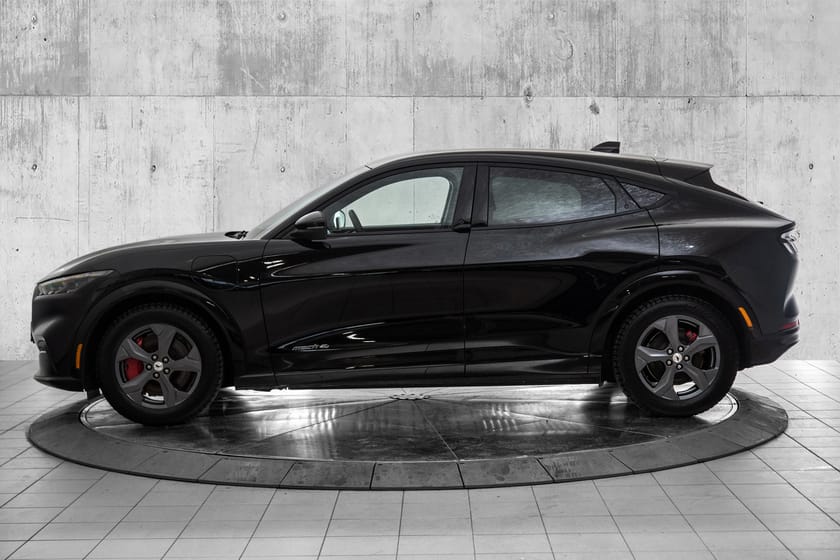 Bilde 2 av Ford Mustang Mach-E Standard Range AWD | R.Kam | ACC | Skinn |FRI FRAKT SØR FOR TRONDHEIM