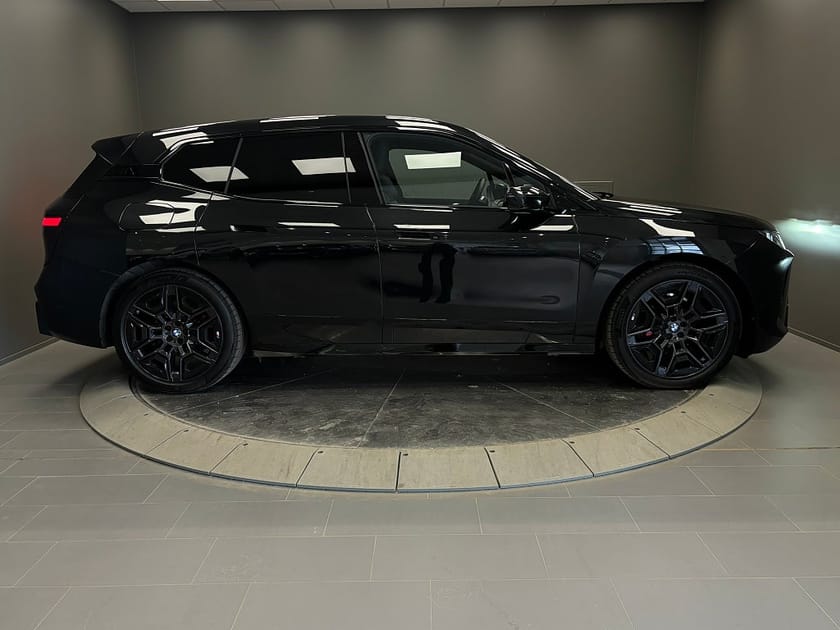 Bild 4 av BMW iX xDrive60 Supercharged Edition M Sportpro Comfort