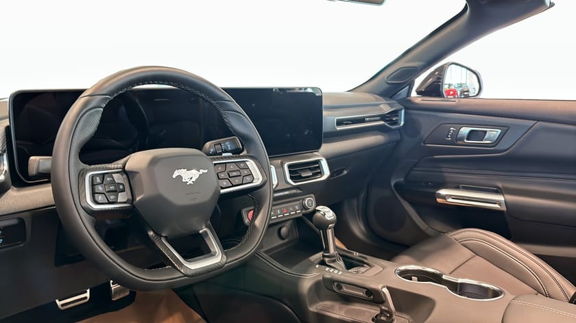 Bild 4 av Ford Mustang GT Convertible Cab V8 446HK Aut Night Pony / Brembo  / B&O
