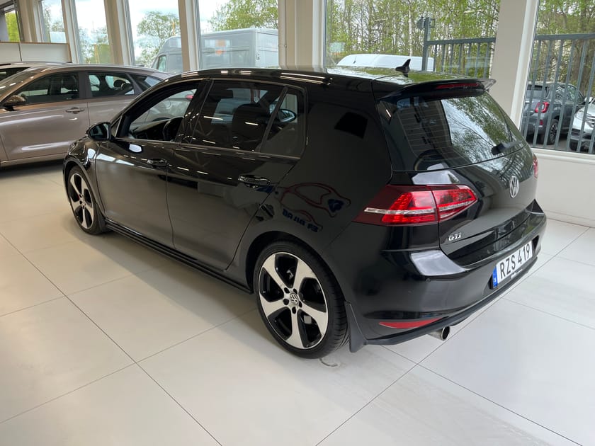 Bild 4 av Volkswagen Golf  GTI Performance 2,0 TSI Perfomance DSG Aut