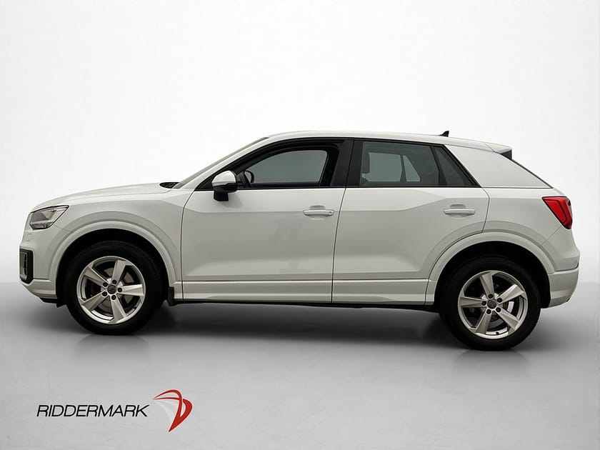 Bild 4 av Audi Q2 35 TFSI 150hk Cockpit Navigation Farthållare