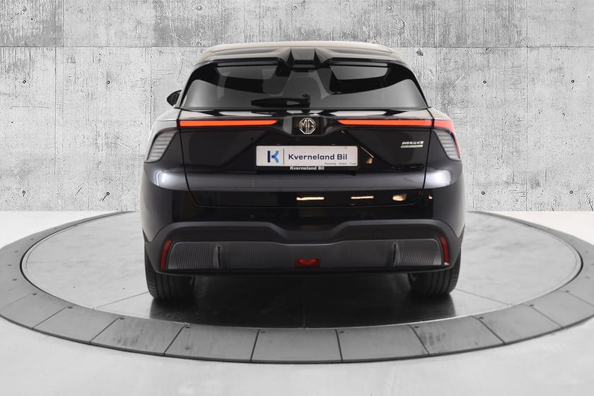 Bilde 4 av MG 4 Electric Long Range Lav km/Luxury/360 kamera