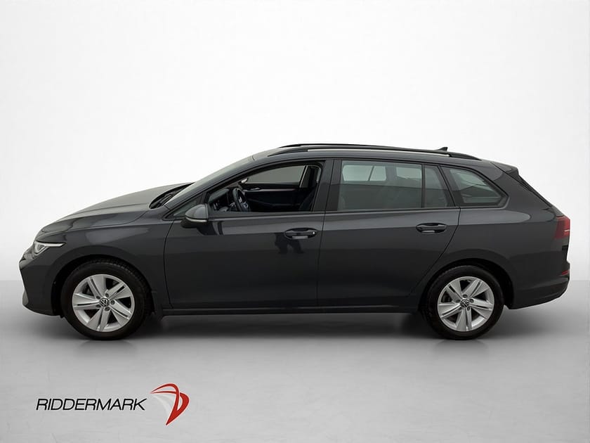 Bild 5 av Volkswagen Golf Sportscombi 1.5 eTSI 150hk Kamera CarPlay Dragkrok MOMS