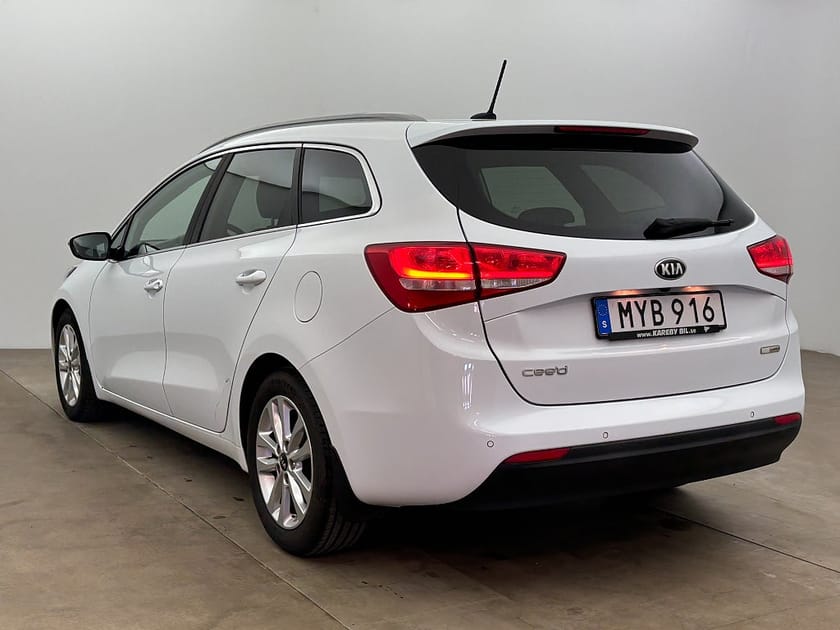 Bild 4 av Kia cee'd_sw SW 1.6 GDI 135hk Special Edition Backkamera Navi