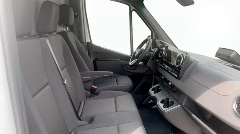 Bild 2 av Mercedes-Benz Sprinter 317 CDI RWD Panel Van A2 PRO
