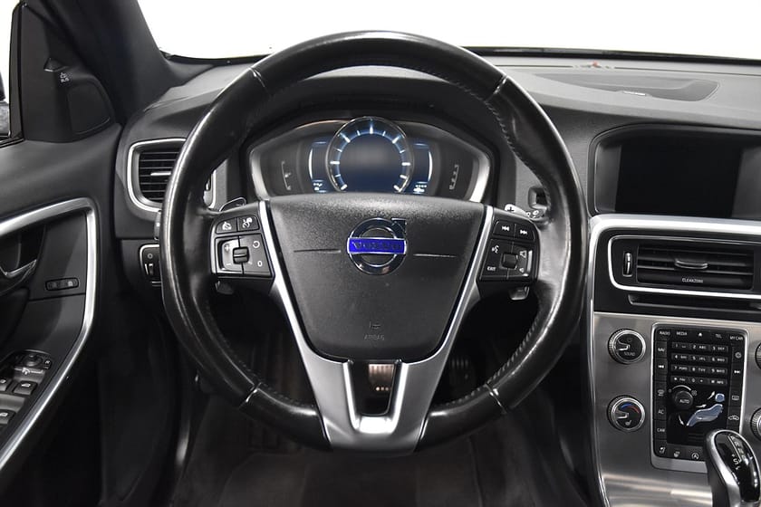 Bild 2 av Volvo V60 Cross Country D4 AWD Summum D-Värm Rattv AdaptivF H/K 190hk