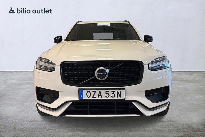 Bild 3 av Volvo XC90 7 Säten B5 AWD R-Design 7sits Drag B&W Luftfjädring Pano Keyles