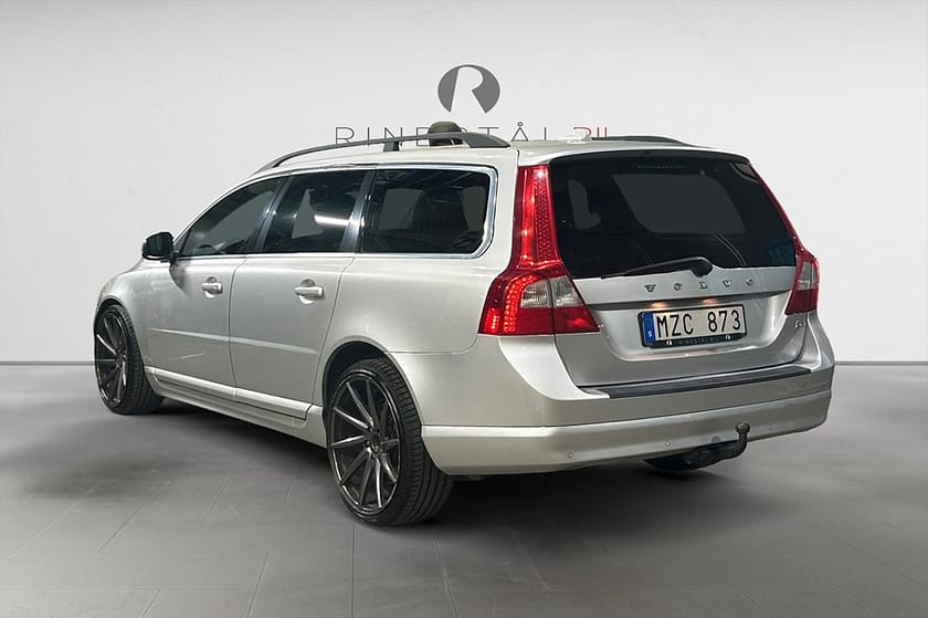 Bild 5 av Volvo V70 D4 Geartronic, 163 HK AUT MOMENTUM DRAG 0.48 L/MIL 20"
