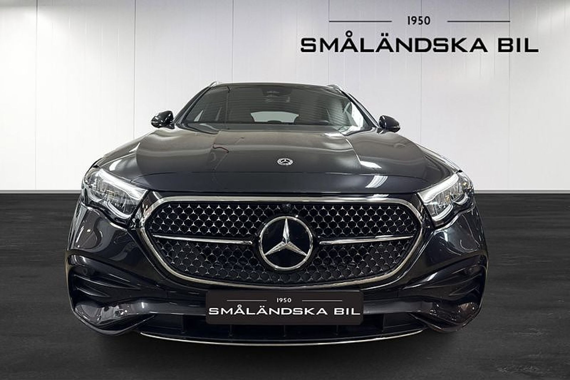 Mercedes-Benz E 2024, bild 2/10