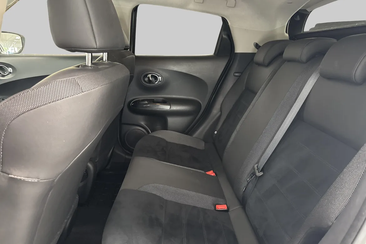 picture of a car